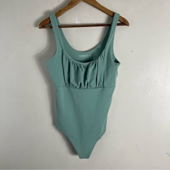 Abercrombie & Fitch seamless ruched Seafoam green bodysuit Size Large - Picture 1 of 9